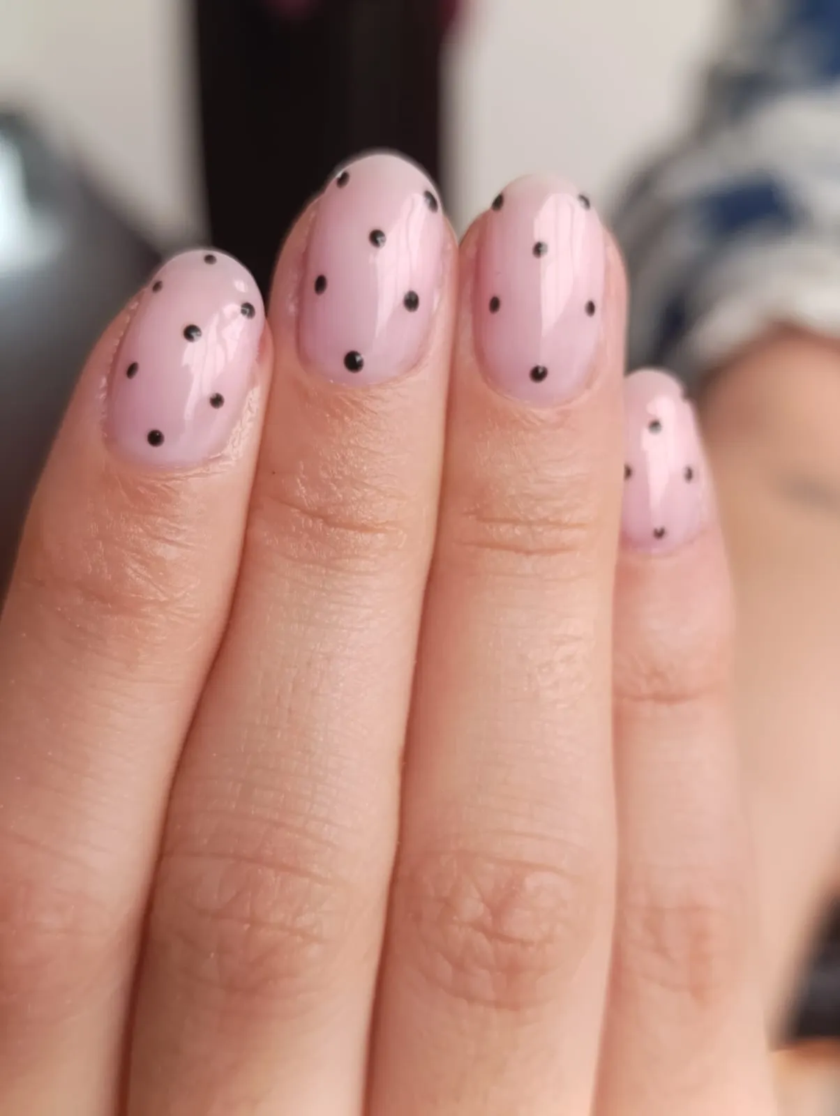 Uñas semipermanentes a domicilio